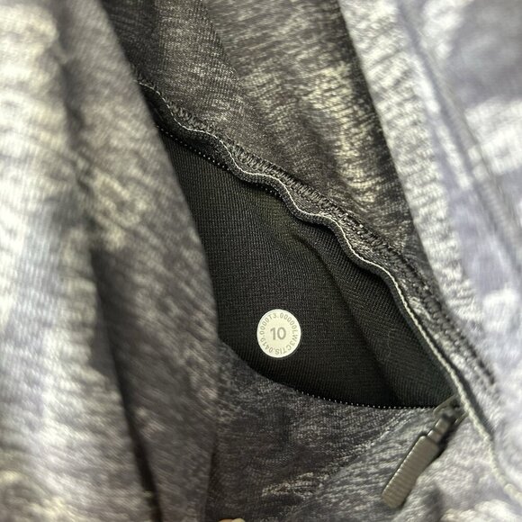 Lululemon Warm Stabilizer 1/2 Zip Hoodie Women’s Size 10 Gray Camo - Picture 3 of 10